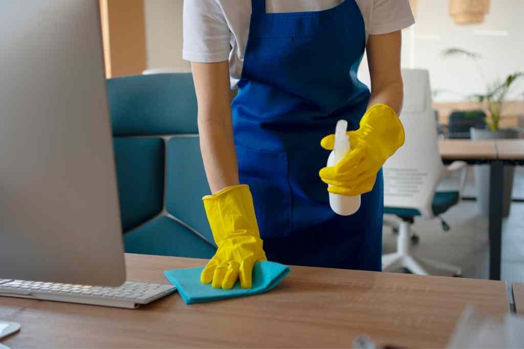 Deep Cleaning in Camden body 1 Deep Cleaning in Camden body 1