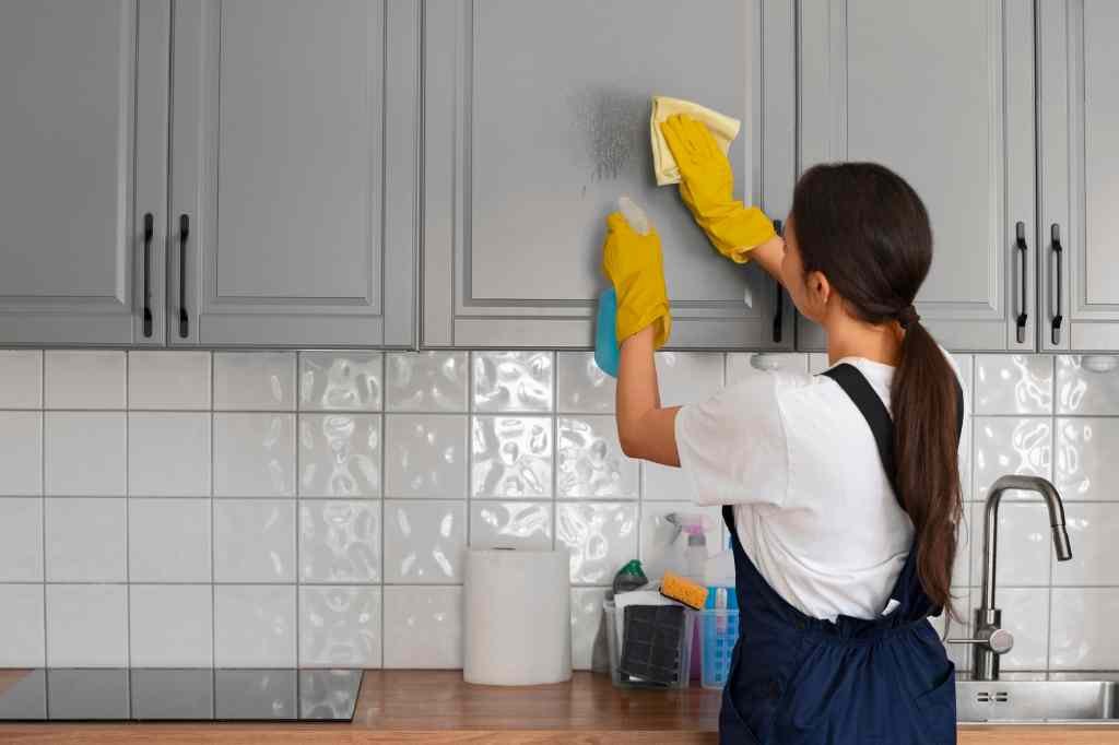 Deep Cleaning in Hampstead body 1 Deep Cleaning in Hampstead body 1