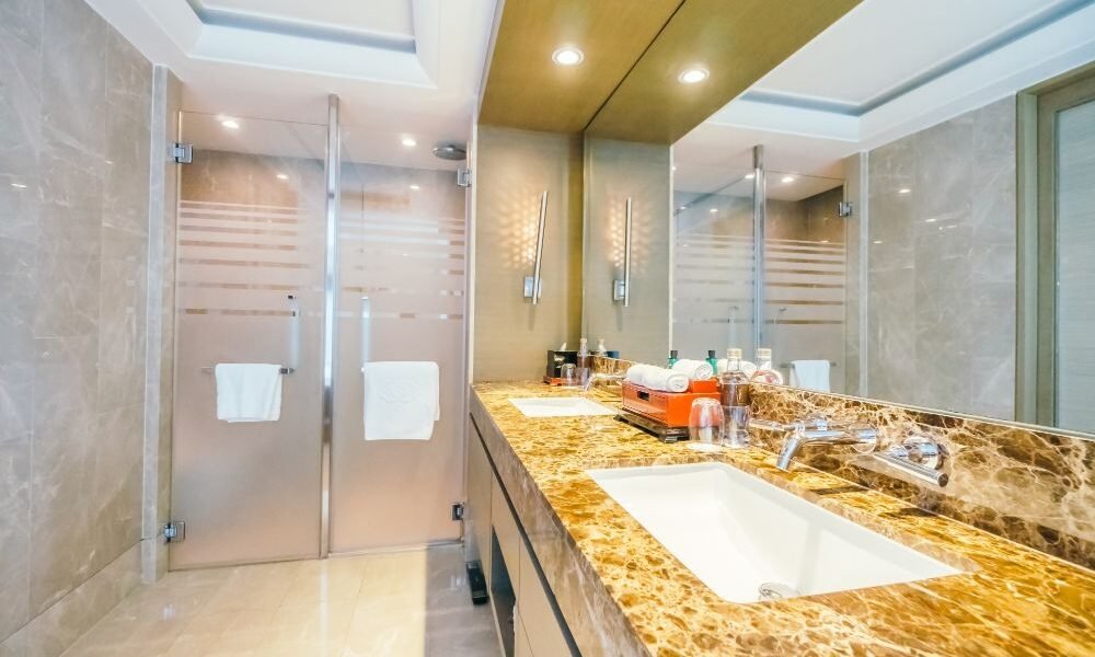bathroom refurbishment